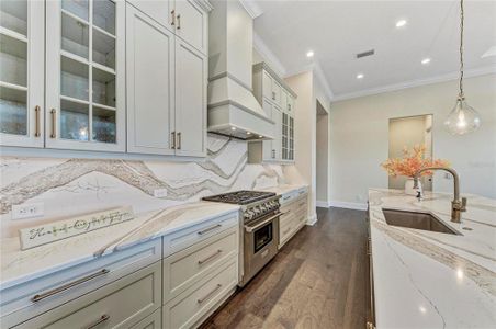 New construction Single-Family house 6221 Isla Del Ray Ave, Sarasota, FL 34240 - image 17