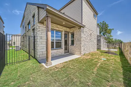 New construction Single-Family house 1531 N Red Bud Ln, Unit 33, Round Rock, TX 78665 plan Crowley I - image 2