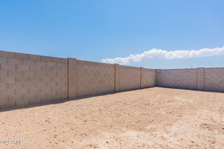 New construction Single-Family house 21571 W Papago St, Buckeye, AZ 85326 Castillo Series - Larkspur- photo 6 6