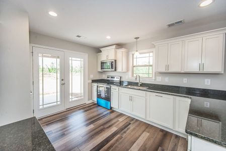 Davis Heights by Enchanted Homes in Inman - image 7