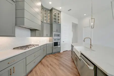 New construction Single-Family house 18607 Rumba Ct, Conroe, TX 77302 plan The Magnolia - image 13
