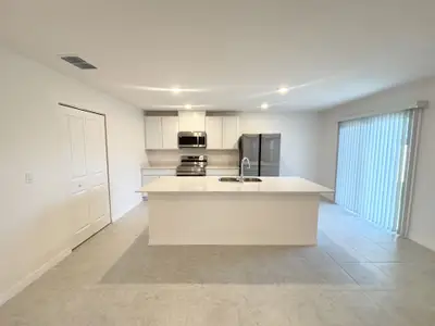 New construction Single-Family house Tbd Alegriano Ct, Kissimmee, FL 34759 plan 1867 - image 2