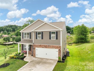 New construction Single-Family house 129 Valleywood Dr, Waynesville, NC 28786 - image