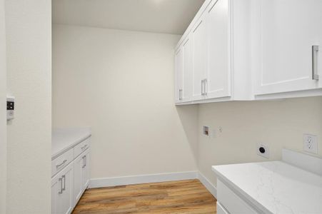 New construction Single-Family house 745 River Oak Way, Lake Dallas, TX 75065 - image