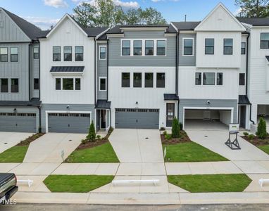 New construction Townhouse house 4505 Mint Leaf Ln, Raleigh, NC 27612 null- photo 0 0