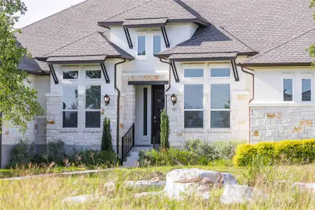 New construction Single-Family house 101 Woodstock Cir, Spicewood, TX 78669 - image 3