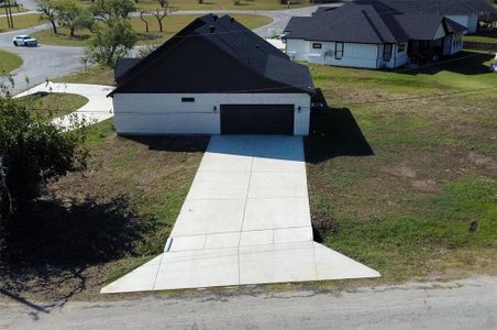 New construction Single-Family house 170 Half Moon Wy, Runaway Bay, TX 76426 - image