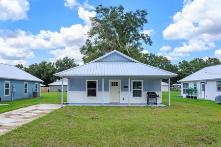 New construction Single-Family house 1265 Cr 443, Lake Panasoffkee, FL 33538 - photo 0