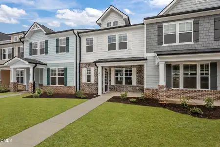 New construction Townhouse house 704 Winton Wy, Unit 551, Wake Forest, NC 27587 - image