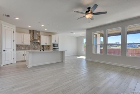 New construction Single-Family house 273 Ainslie St, Castroville, TX 78253 Leander Homeplan- photo 6 6