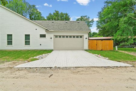 New construction Single-Family house 717 Hemlock Dr, West Tawakoni, TX 75474 - image 3