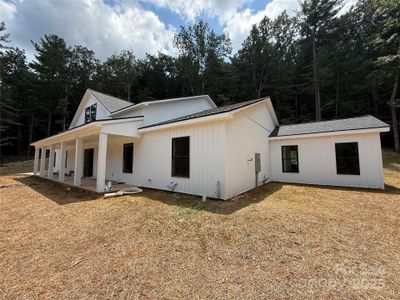 New construction Single-Family house 1721 Songbird Ct Se, Lenoir, NC 28645 - image