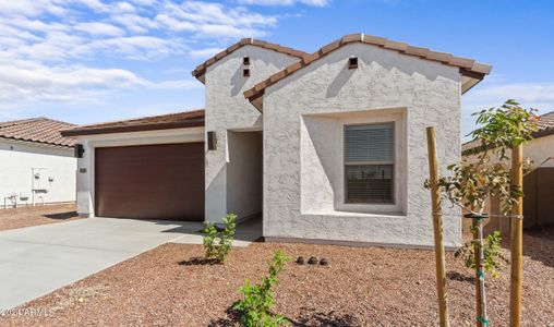 New construction Single-Family house 3709 S 233Rd Ln, Buckeye, AZ 85326 Finlay- photo 2 2