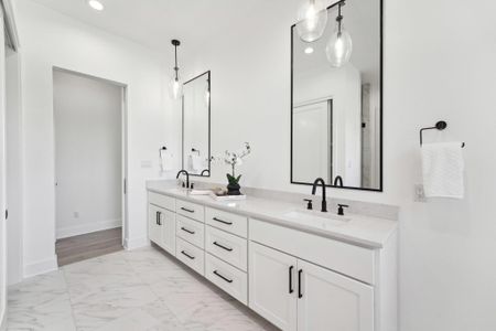 New construction Single-Family house 116 Mitchell Creek Dr, Horseshoe Bay, TX 78657 null- photo 18 18
