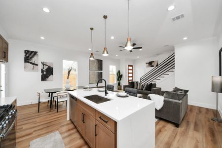 New construction Single-Family house 3537 Amos St, Houston, TX 77021 - image 8