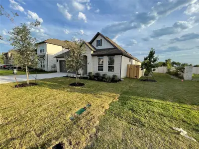 New construction Single-Family house 17405 Graces Path, Pflugerville, TX 78660 plan Denison II - image