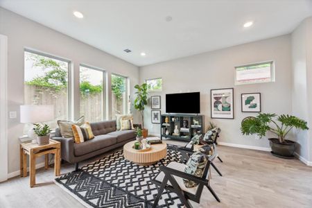 New construction Single-Family house 802 Glowing Dawn Dr, Houston, TX 77018 null- photo 13 13