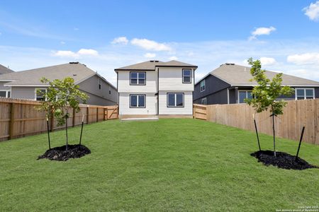 New construction Single-Family house 13632 Helton Pass, St. Hedwig, TX 78152 plan The Lowry - image