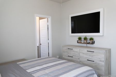 New construction Single-Family house 10115 Bussang, Schertz, TX 78154 - image 12