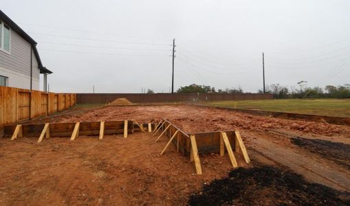 New construction Single-Family house 7339 Shady Pecan, Fulshear, TX 77441 - photo 3 3