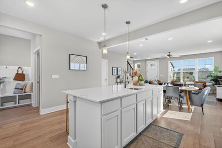New construction Single-Family house 5904 Rotunda Vw, Austin, TX 78747 - image 19