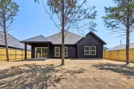 New construction Single-Family house 5930 Colorado St, Greenville, TX 75402 - image