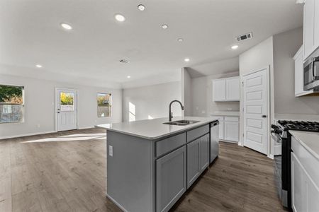 New construction Single-Family house 555 Forest Haven Dr, Van Alstyne, TX 75495 plan Ellerdale - image 10