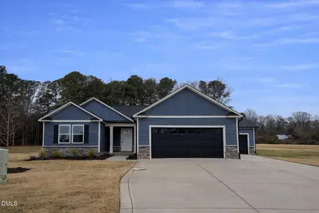 New construction Single-Family house 241 Maxwell Farm Ln, Selma, NC 27576 - image