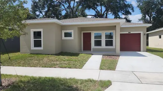 New construction Single-Family house 5016 Finders Ct, Tampa, FL 33617 - image