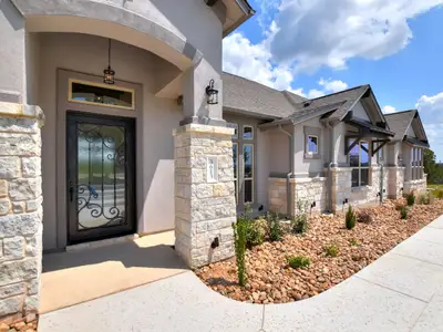 New construction Single-Family house Leander, TX 78641 plan Coronado I - image 3