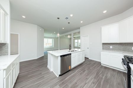 New construction Single-Family house 3037 Bristlegrass St, Brookshire, TX 77423 plan The Benbrook - image 9