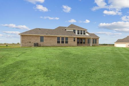 New construction Single-Family house 120 Rancher Trl, Waxahachie, TX 75165 plan Yukon - image 4