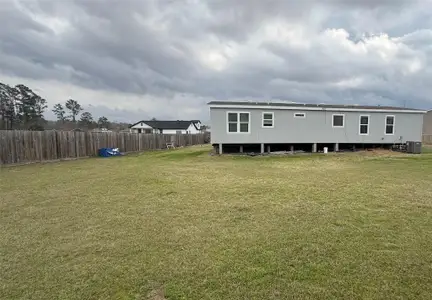 New construction Single-Family house 421 Bower Ln, Conroe, TX 77303 - image