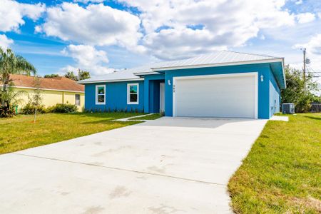 New construction Single-Family house 942 Sw Jaslo Avenue, Port Saint Lucie, FL 34953 - photo 0