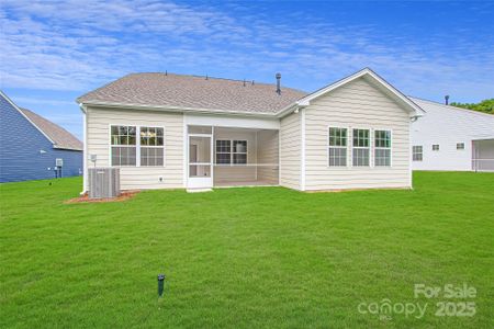 New construction Single-Family house 1894 Bentwind Rd, Lancaster, SC 29720 plan Canton II - image