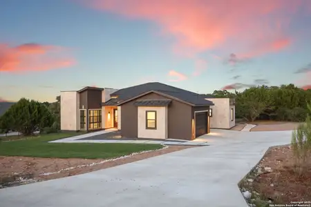 New construction Single-Family house 643 Mystic, Spring Branch, TX 78070 - image