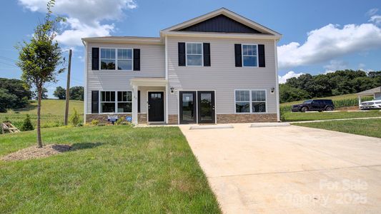 New construction Single-Family house 12 Wildbrook Dr, Waynesville, NC 28785 plan Belhaven - image
