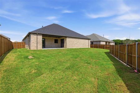 New construction Single-Family house 709 Anne Rd, Van Alstyne, TX 75495 - image 19