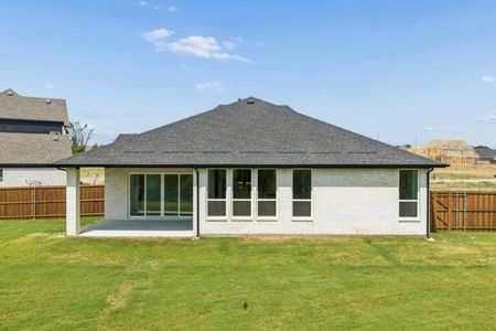 New construction Single-Family house 4000 Valley Dr, Providence Village, TX 75009 plan Bradley - image 3
