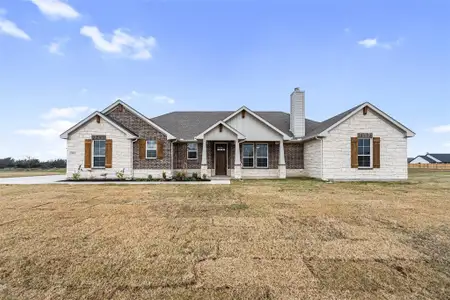 New construction Single-Family house 2463 Blackjack Oak Rd, Oak Ridge, TX 75161 plan Caddo - image