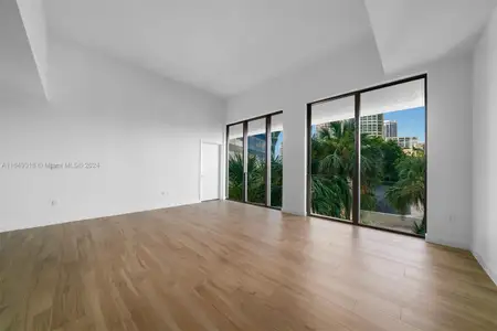 New construction Condo house 2678 Tigertail Ave, Unit 203, Miami, FL 33133 null- photo 1 1