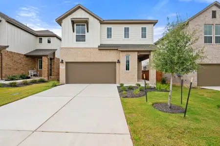New construction Single-Family house 205 High Valley Dr, Liberty Hill, TX 78642 plan Valencia - image