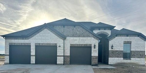 New construction Single-Family house 10210 Edgewood, Greenville, TX 75402 - photo 1 1