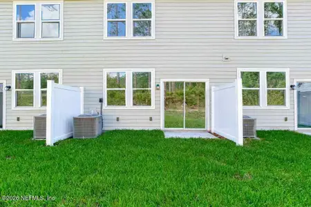 New construction Townhouse house 194 Brazil Nut Cir, Jacksonville, FL 32218 - image