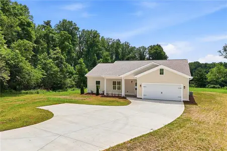 New construction Single-Family house 35 Quail Walk, Jasper, GA 30143 - image