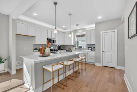 New construction Townhouse house 5909 Rotunda Vw, Austin, TX 78747 - image 7