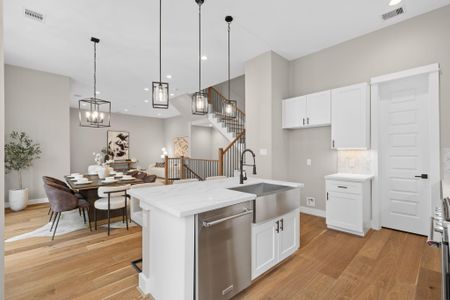 New construction Single-Family house 1177 W 19Th St, Houston, TX 77008 - image 10