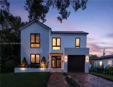 New construction Single-Family house 555 Catalonia Ave, Coral Gables, FL 33134 - image