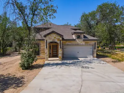 New construction Single-Family house 22455 Mathis Rd, San Antonio, TX 78264 - image