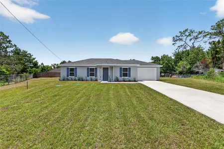 New construction Single-Family house 8 Oak Circle Trce, Ocala, FL 34472 - image